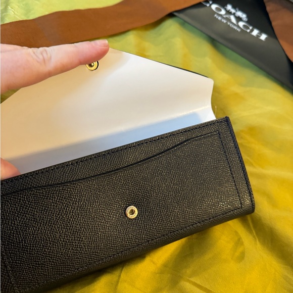 Coach flap wallet New with tags Navy Blue Leather - Picture 4 of 6